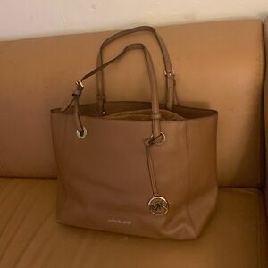 NO FURTHER REDUCTIONS Michael Kors Satchel